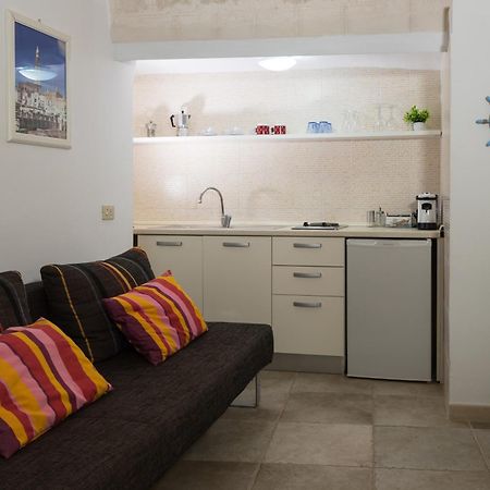 Victoria Apartments Monopoli Esterno foto